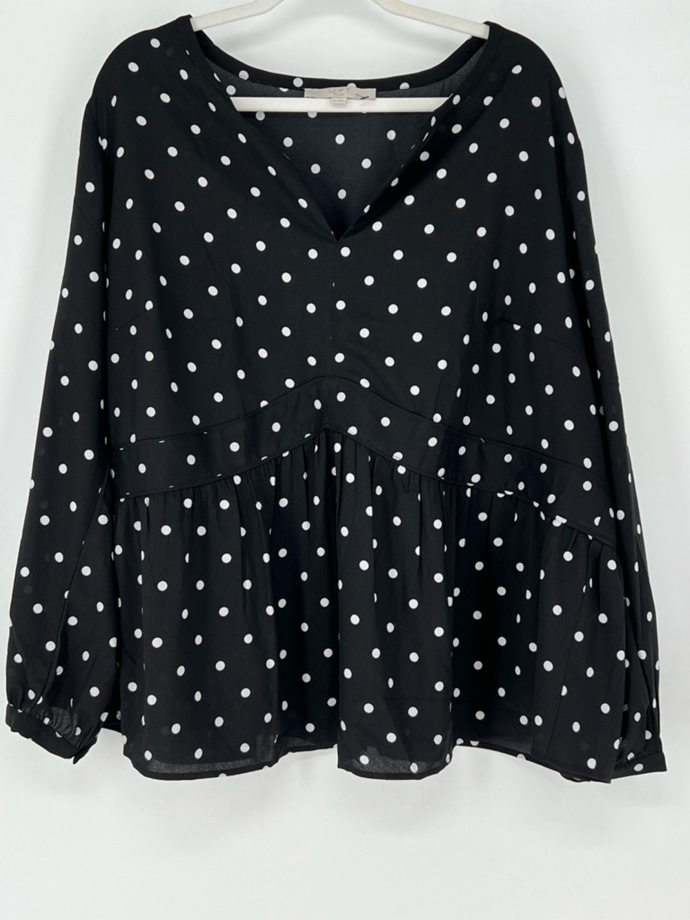 LOFT Black Polka Dot V-Neck Peplum Tunic - Picture 1 of 7